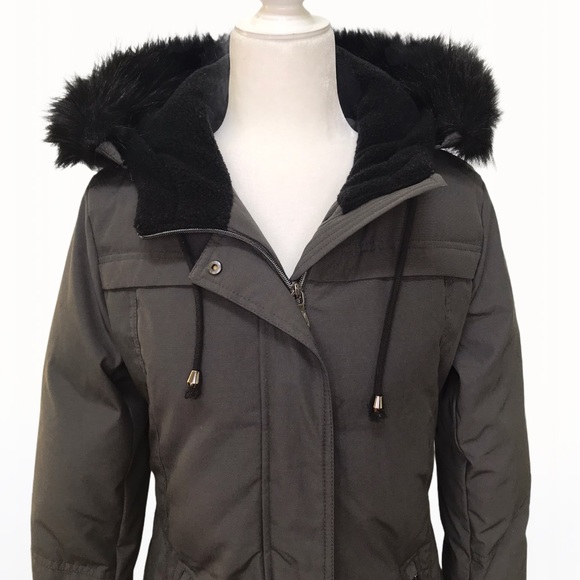 Vince Camuto Luxe Faux-Fur Hooded Jacket-Coat - S - Picture 8 of 17